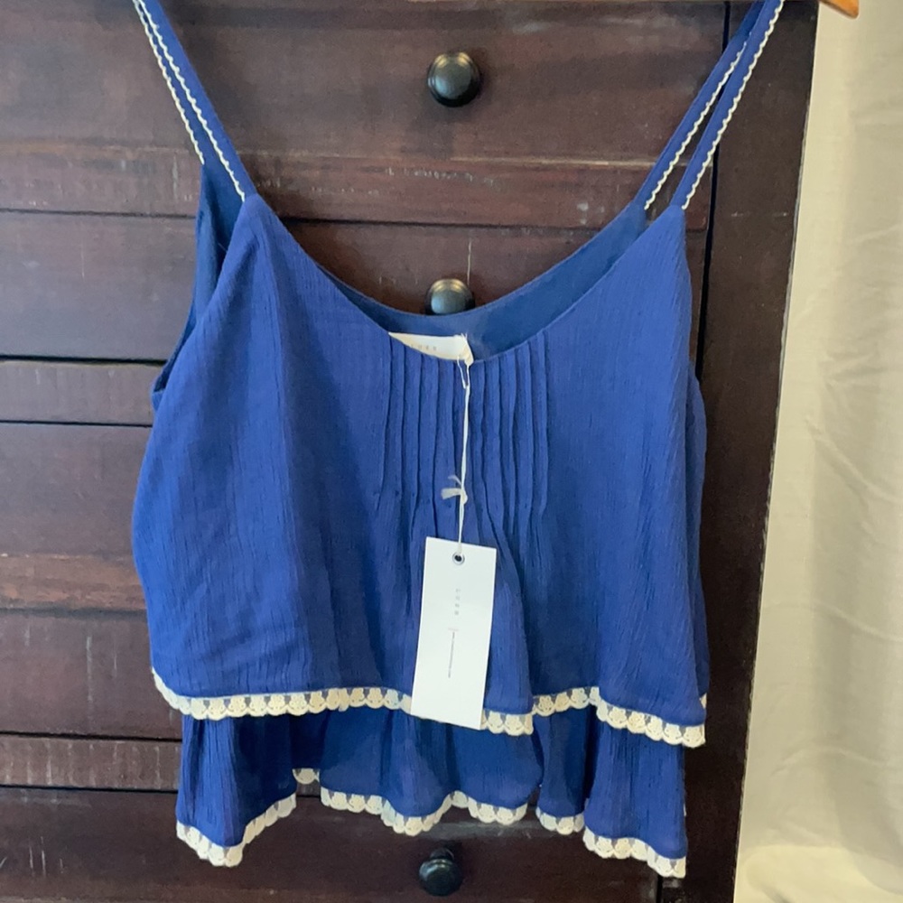 NWT Lush blue ruffle hem crop tank top size M